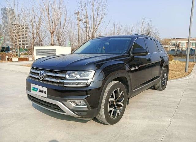 67d31e2700d78 Volkswagen Teramont, 2021