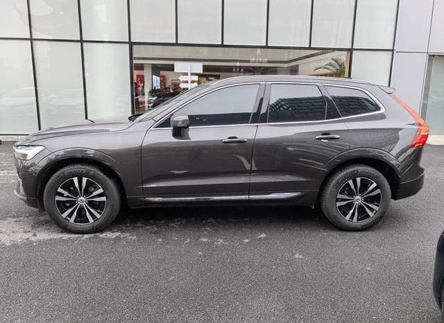 
								Volvo XC60, 2023 full									