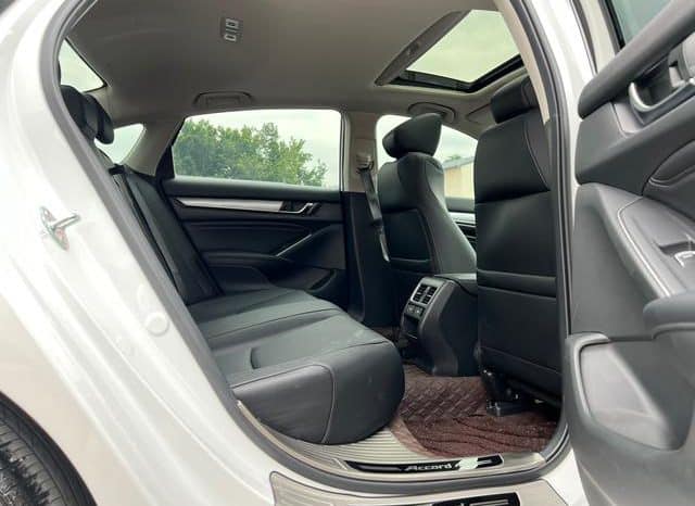 
								Honda Accord, 2023 full									
