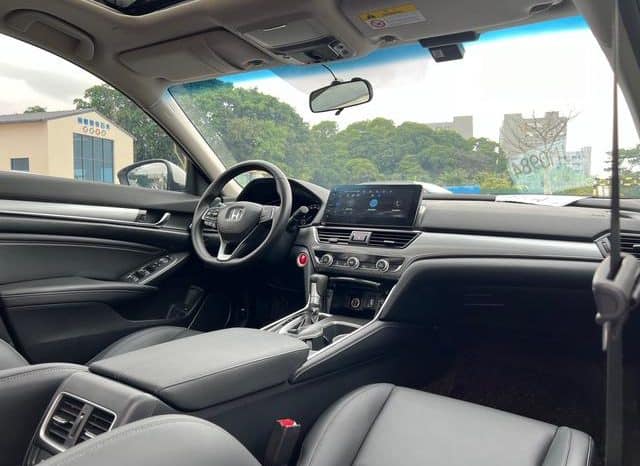 
								Honda Accord, 2023 full									