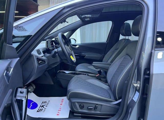 
								Volkswagen ID.3, 2023 full									