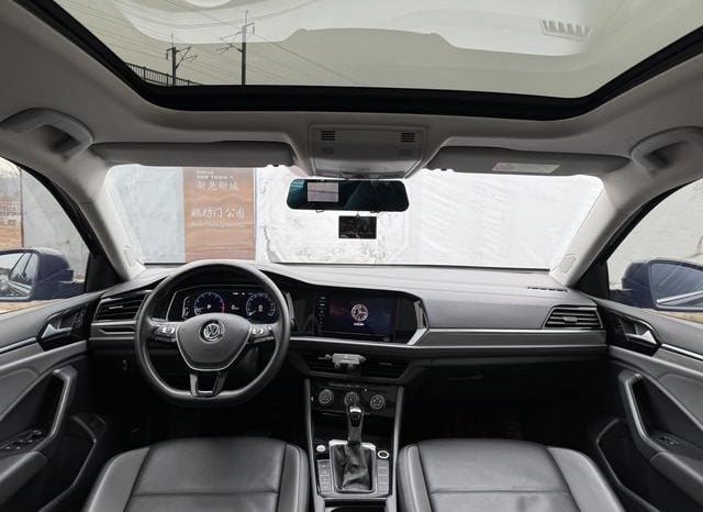 
								Volkswagen Jetta, 2022 full									