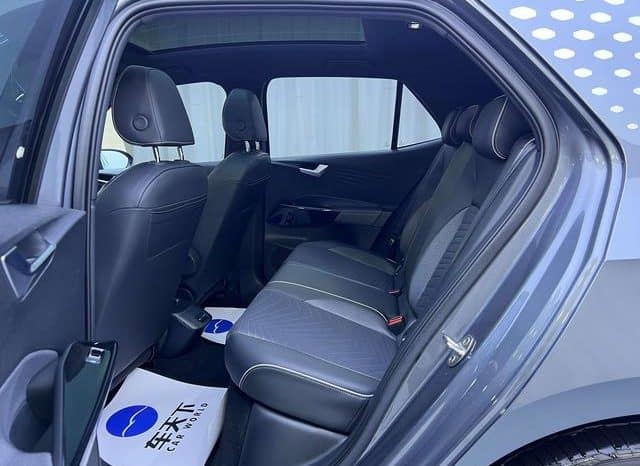 
								Volkswagen ID.3, 2023 full									