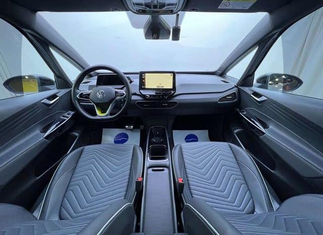 
								Volkswagen ID.3, 2023 full									