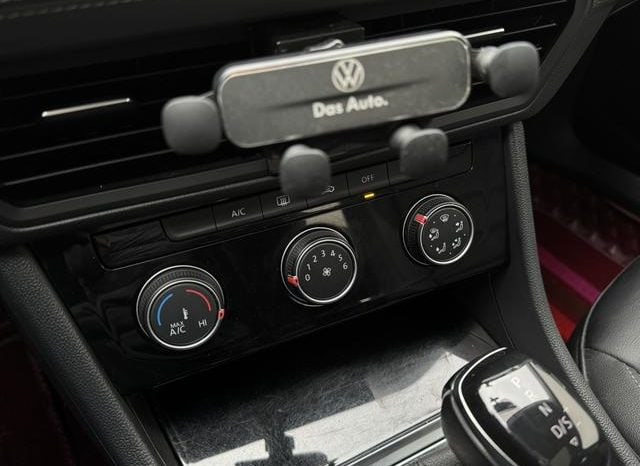 
								Volkswagen Jetta, 2022 full									