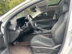 
										Hyundai Elantra (VII), 2022 full									