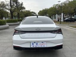 
										Hyundai Elantra (VII), 2022 full									