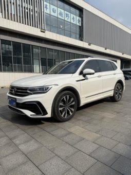 67d3274025bf4 Volkswagen Tiguan L, 2023