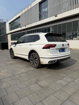
										Volkswagen Tiguan L, 2023 full									