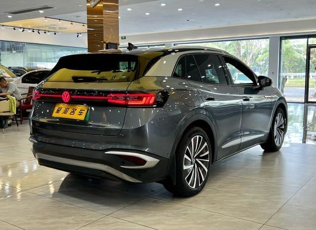 
								Volkswagen ID.4 X, 2023 full									