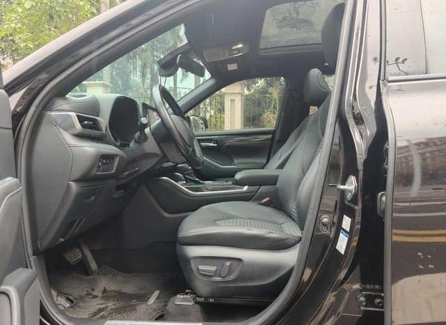 
								Toyota Highlander, 2022 full									