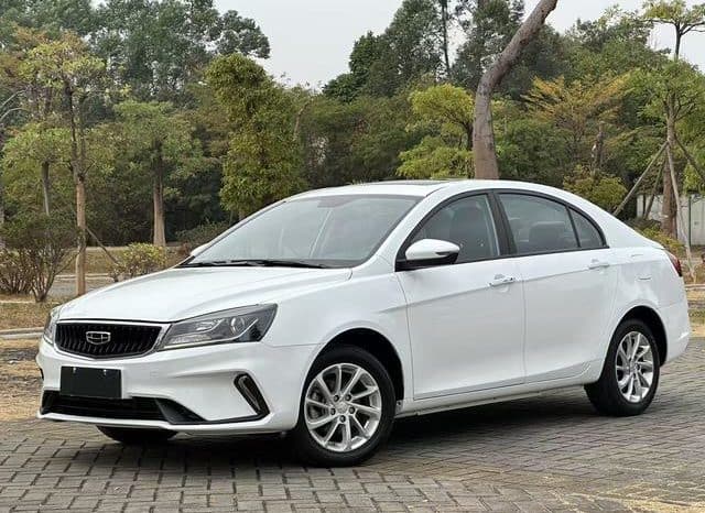 67d32d84ed958 Geely Emgrand, 2021