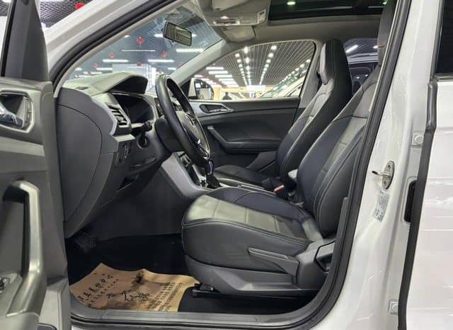 
								Volkswagen T-Cross, 2022 full									