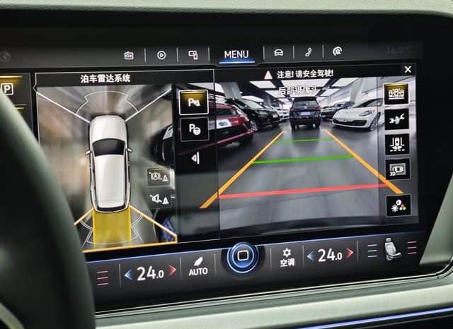 
								Volkswagen Touareg, 2023 full									