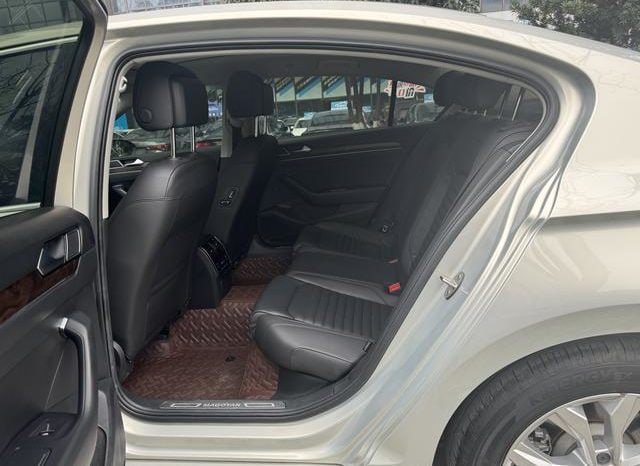 
								Volkswagen Magotan, 2020 full									