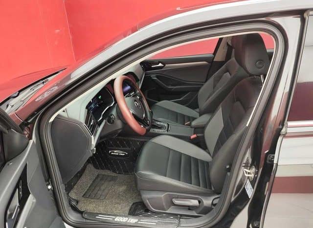 
								Volkswagen Jetta, 2021 full									
