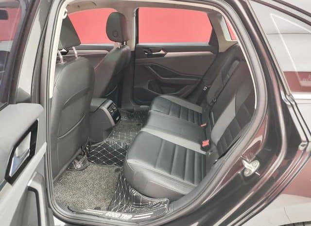 
								Volkswagen Jetta, 2021 full									
