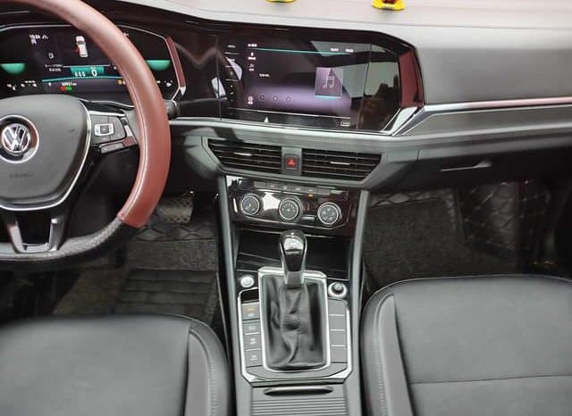
								Volkswagen Jetta, 2021 full									