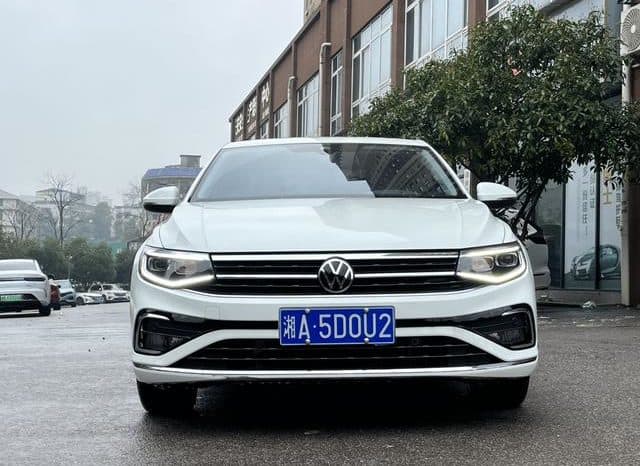 
								Volkswagen Bora, 2023 full									