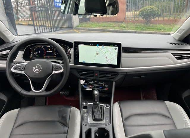 
								Volkswagen Bora, 2023 full									