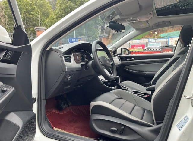 
								Volkswagen Bora, 2023 full									