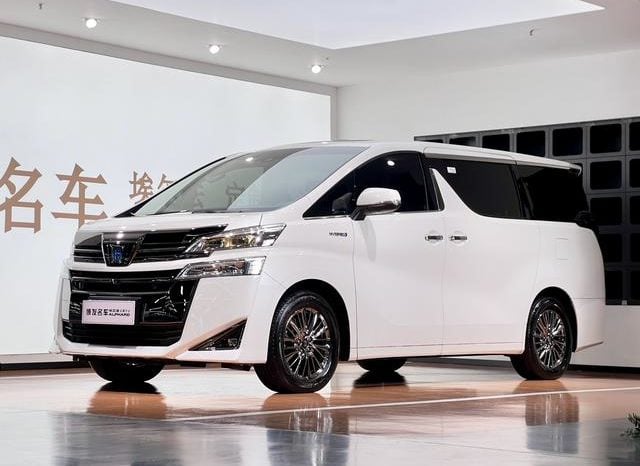 67d3414d10bee Toyota Vellfire, 2023