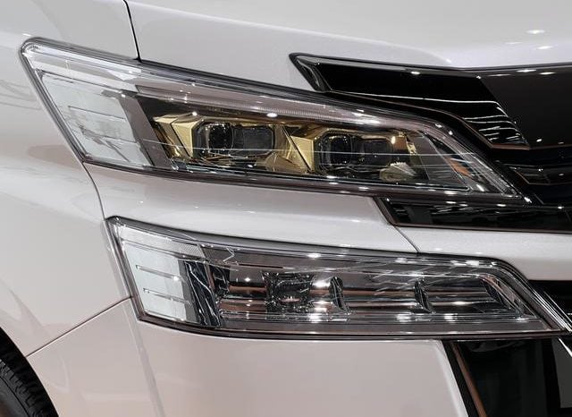 
								Toyota Vellfire, 2023 full									