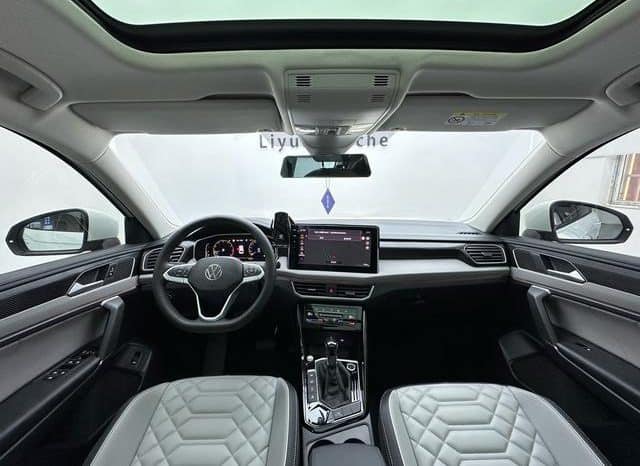 
								Volkswagen Tayron, 2023 full									