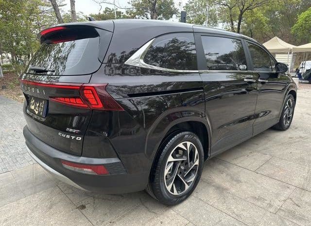 
								Hyundai Custo, 2022 full									