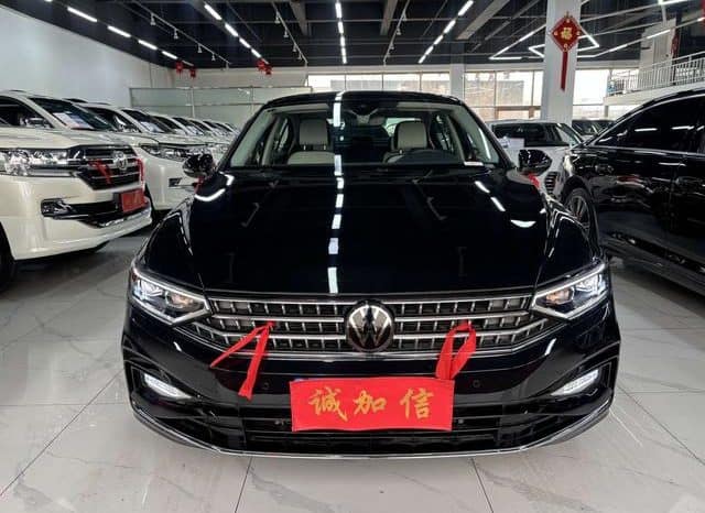 
								Volkswagen Magotan, 2023 full									