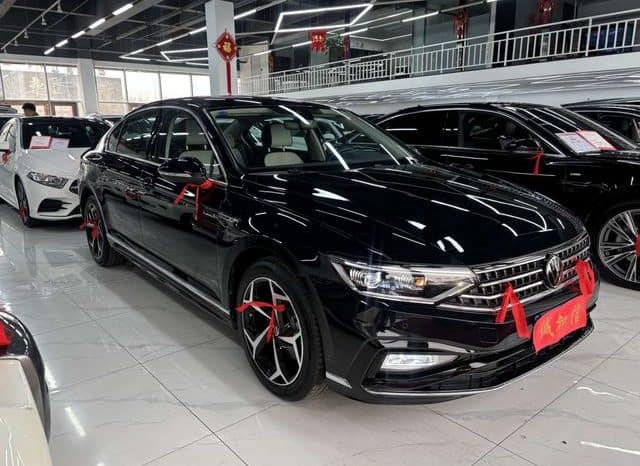 
								Volkswagen Magotan, 2023 full									