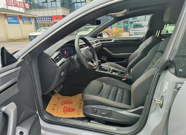 
								Volkswagen Passat CC, 2023 full									