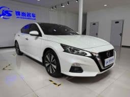 
										Nissan Altima (VI), 2021 full									