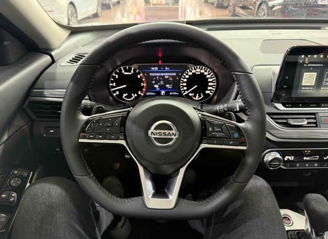 
								Nissan Altima (VI), 2021 full									
