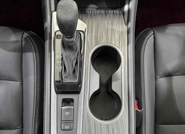 
								Nissan Altima (VI), 2021 full									