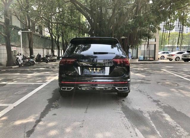 
								Volkswagen Tiguan L, 2022 full									