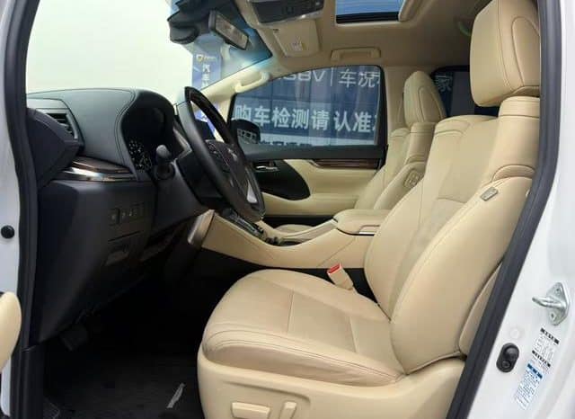 
								Toyota Vellfire (II), 2021 full									