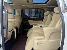 
										Toyota Vellfire (II), 2021 full									