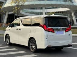 
										Toyota Vellfire (II), 2022 full									