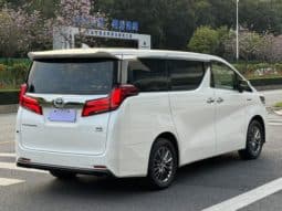 
										Toyota Vellfire (II), 2022 full									