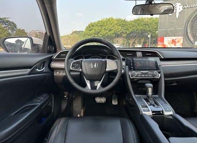 
								Honda Civic, 2020 full									