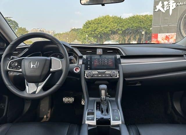 
								Honda Civic, 2020 full									