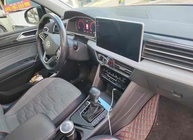 
								Volkswagen Tiguan L, 2022 full									