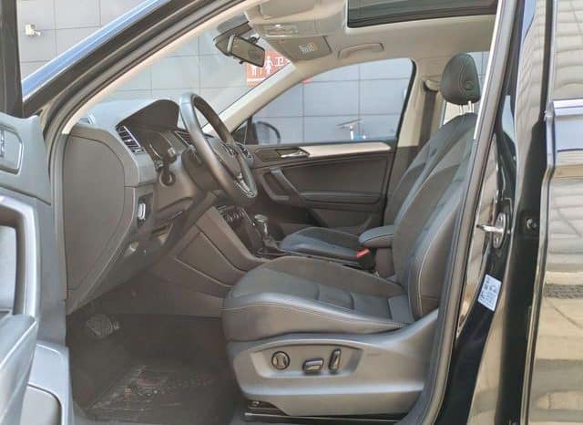 
								Volkswagen Tiguan L, 2021 full									