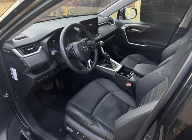 
								Toyota Wildlander, 2024 full									