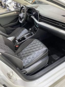 
										Volkswagen Jetta, 2023 full									