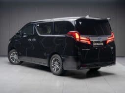 
										Toyota Vellfire (II), 2022 full									