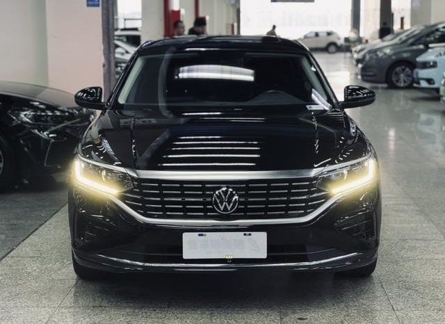 
								Volkswagen Passat, 2022 full									