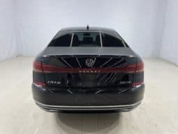 
										Volkswagen Passat, 2022 full									
