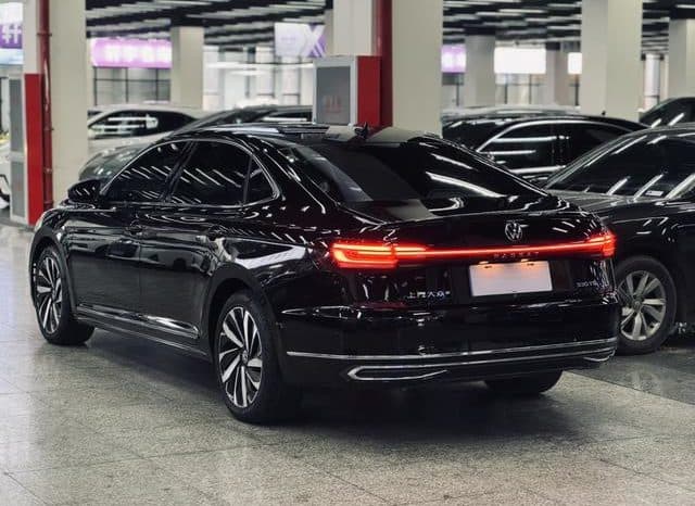 
								Volkswagen Passat, 2022 full									